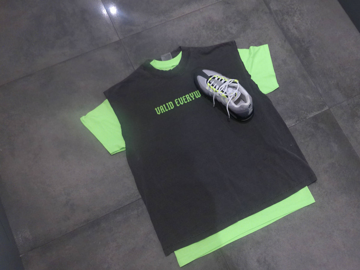 CHARCOAL GREY /LIME  TEE SHIRT SET.